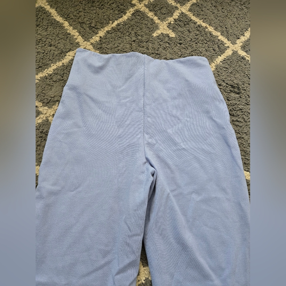 Fabletics 24/7 Kick Flare Pant Ponte High Rise Blue Wedgewood Size Medium - Picture 13 of 14